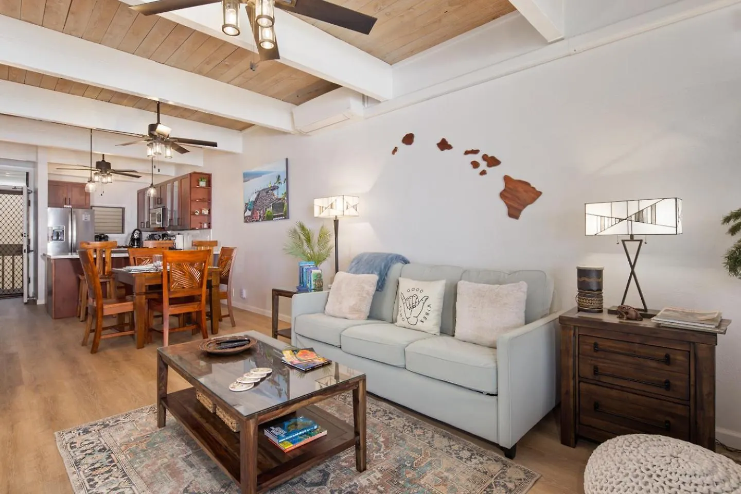 Apartament Ocean-Front Penthouse, Sunsets, Whales, Surfers! Newly Remodeled! Kailua-Kona 0*,  Stany Zjednoczone Ameryki